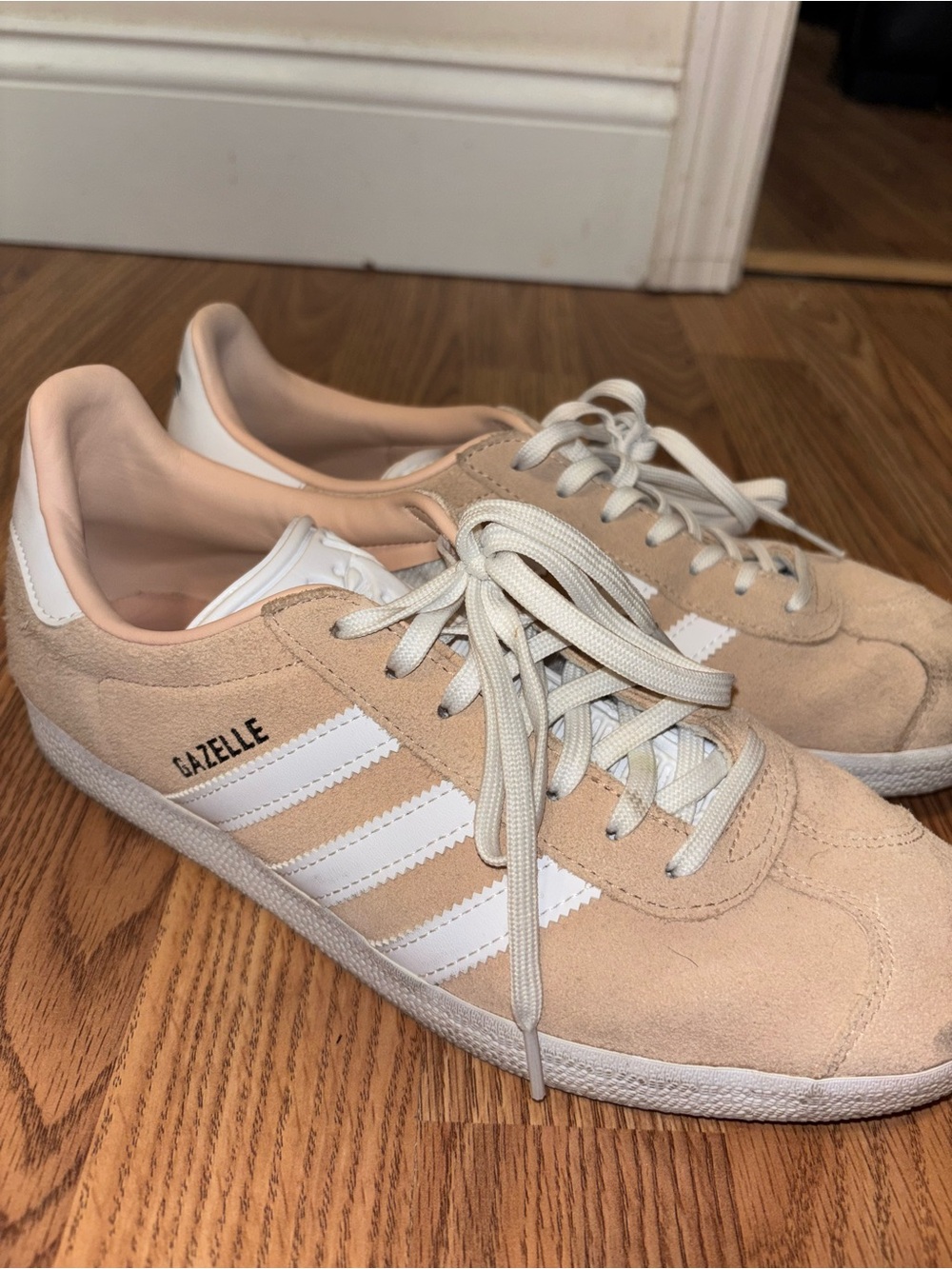 Womens Adidas Gazelle size 9